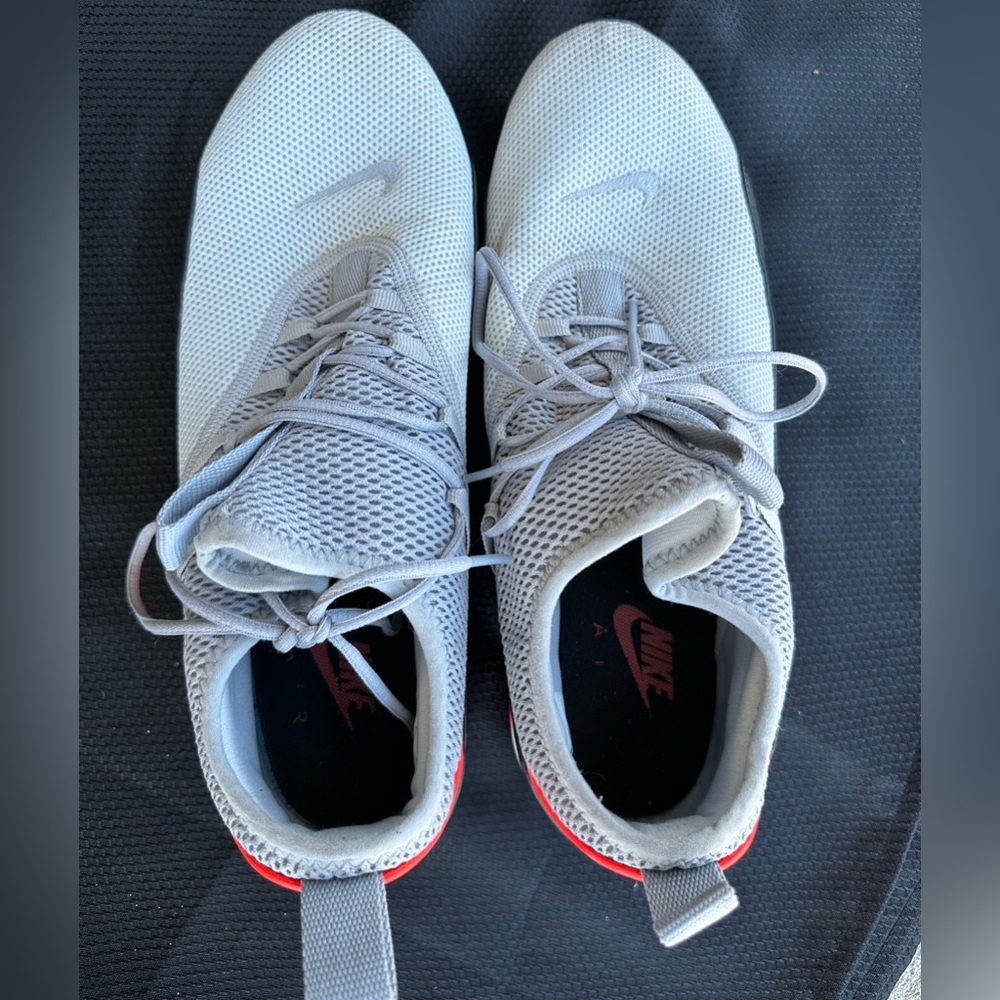 Men’s Nike Air Max